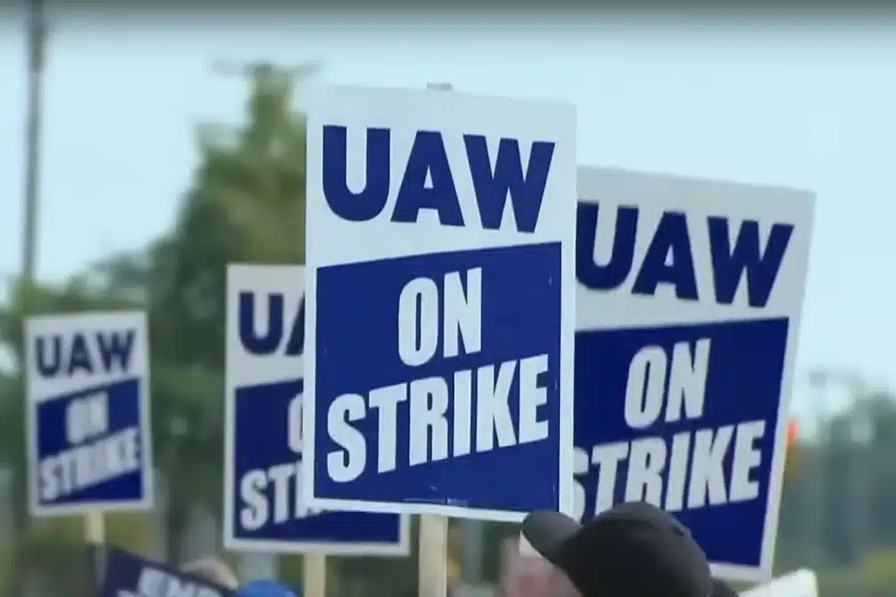 Truck Driver News - UAW Trucker Strike Continues - Expands to Twenty States