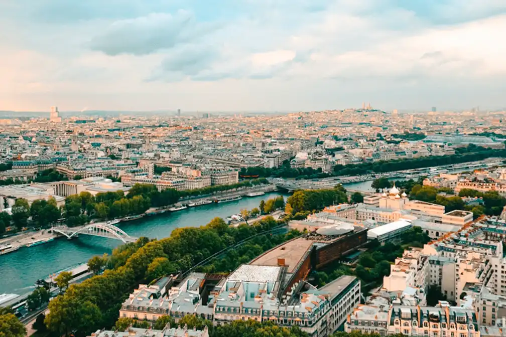 21 Best Trucking Companies To Work For Now Updated 2024 - Truck Driver News Best Trucking Companies offer great pay, free training, and strong benefits. Explore 21 top employers for truck drivers in 2024.