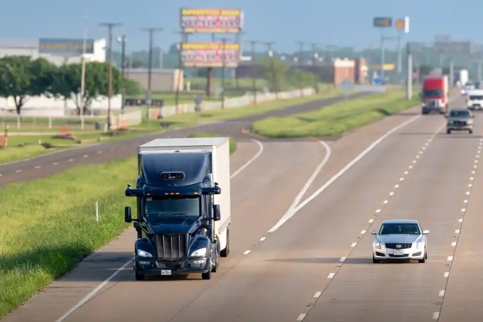 Aurora Innovation updates its driverless operations in Texas by moving an onboard observer to the front seat following a request from truck maker PACCAR.