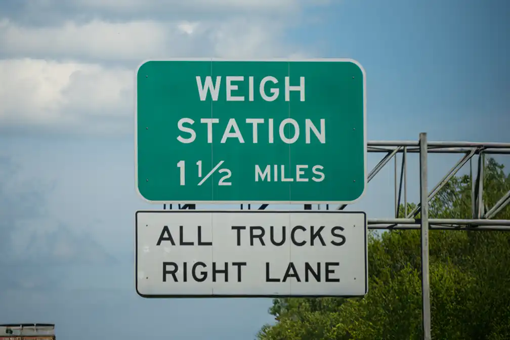 ODOT cited 490 truckers for illegal scale bypass; 122 truck drivers were placed OOS after inspections during recent I-84 enforcement events across Oregon.