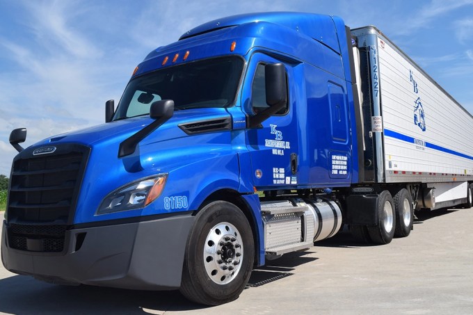 K&B Transportation, a long-established reefer carrier based in Sioux City, Iowa