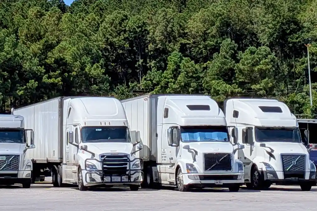 Trucker Pushes for new ELP Endorsement to Be on CDL - Truck Driver News A trucker has proposed a new ELP Endorsement to be added to CDLs, aiming to standardize English testing, improve fairness, and clarify driver rules.