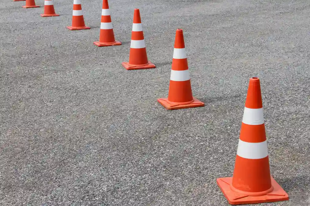 CDL Mills - Letter Pushes for DOT Action - Truck Driver News Lawmakers sent a new letter to the U.S. Department of Transportation urging an investigation into CDL mills and their impact on safety and driver training standards.