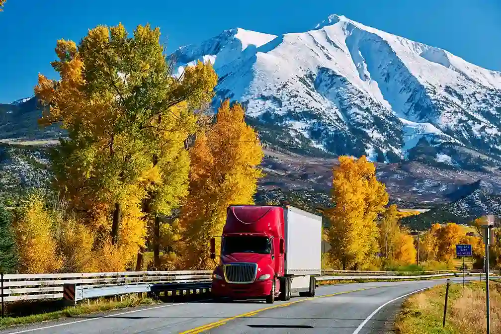 Tonnage Index Down 2.1% in the Latest ATA Data - Truck Driver News The tonnage index fell 2.1% in October, its lowest level since January as weak freight demand and soft contract volumes continue to shape market conditions.
