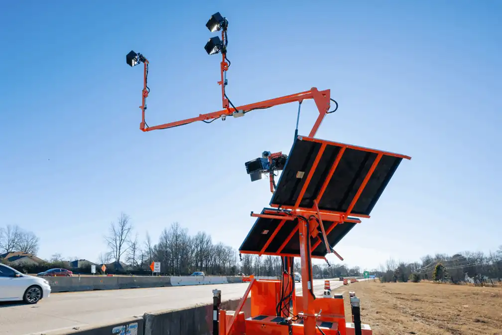 ARDOT will use new camera technology in work zones to identify handheld device use and assist officers with distracted-driving enforcement across the state.