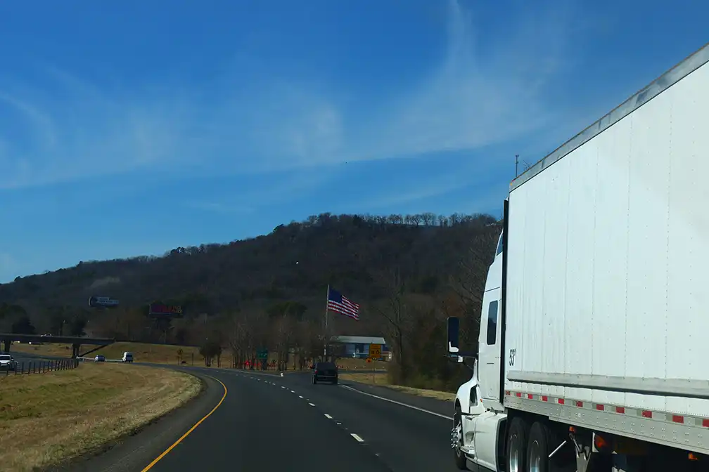 New TN Bill Targeted Undocumented Truck Driver Hiring - Truck Driver News TN Bill would make it illegal for unlawfully present drivers to operate CMVs and add new penalties for employers who hire or allow undocumented truck drivers.