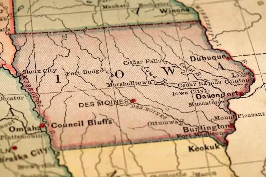 Truck Drivers in Iowa Targeted in a New ELP Bill - Truck Driver News Iowa lawmakers advance a measure requiring English Language Proficiency exams for truck drivers, with carrier fines and driver penalties.