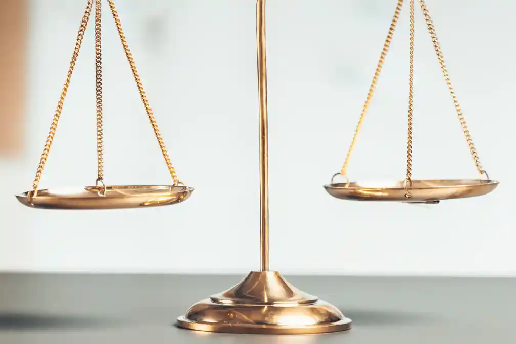 California EV Mandate Targeted in a New Federal Lawsuit - Truck Driver News A Federal lawsuit challenges the California EV mandate, arguing the state’s vehicle emissions rules conflict with national fuel economy standards.