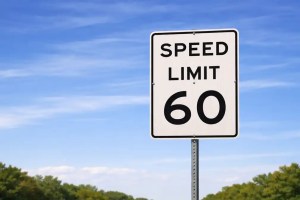 Idaho lawmakers advance a bill to equalize truck speed limits with cars, aiming to improve traffic flow while raising safety concerns in the industry.