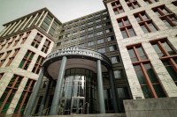 FMCSA warns carriers not to buy, sell, or lease USDOT or MC numbers outside legitimate corporate transactions, warning registration revocation or inactivation.