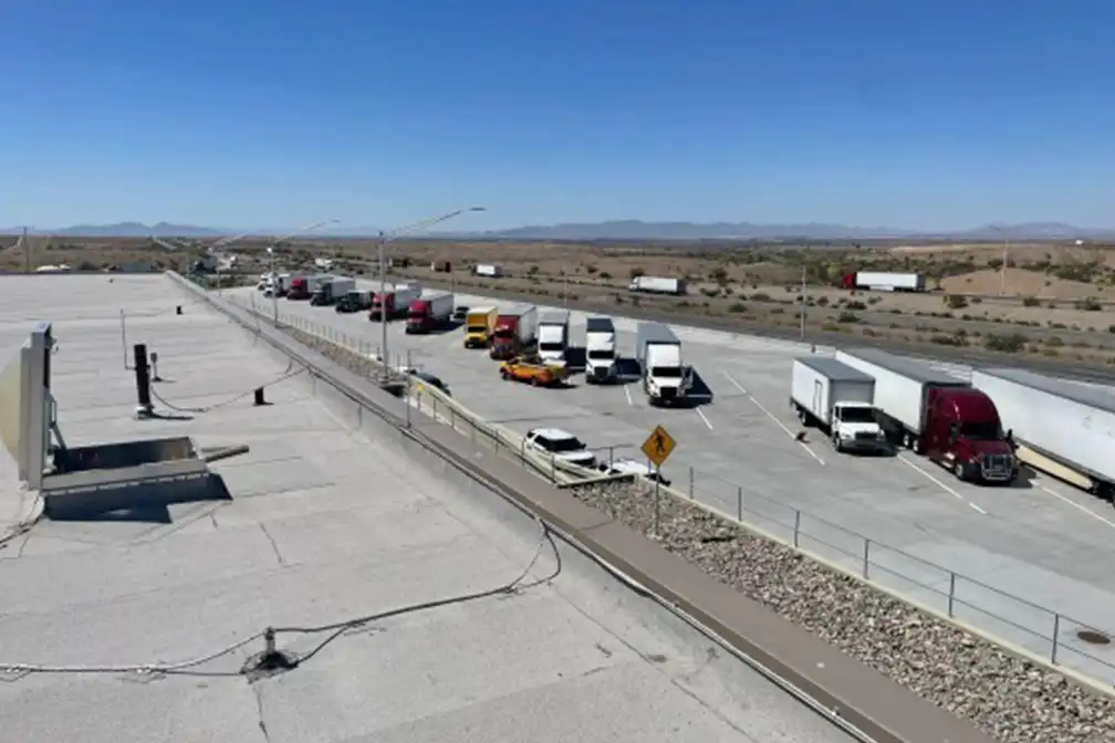 ADOT enforcement results reveal over 900 violations during a two-day commercial vehicle safety operation near the Ehrenberg Port of Entry on I-10, Arizona.