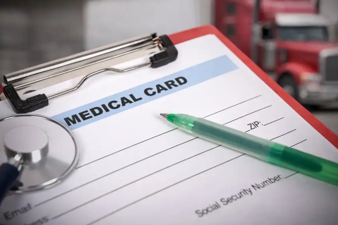 FMCSA exemption allows drivers to use paper medical cards for 60 days during NRII transition, helping prevent compliance issues caused by system delays.