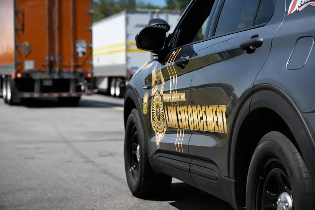 Florida CMV Inspections Results- 170 Drivers Out of Service - Truck Driver News Florida CMV inspections top 3,300 during “Operation Highway Shield,” placing 176 drivers out of service and leading to arrests and enforcement actions.