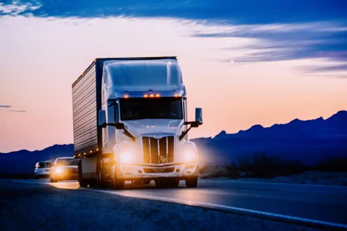 A new ATRI cabotage survey seeks truck driver and motor carrier input on possible unauthorized freight moves and their impact on U.S. trucking.