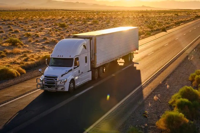 DACA exemption request enters public comment period as FMCSA reviews whether certain recipients can qualify for non-domiciled CDLs under the new rule.
