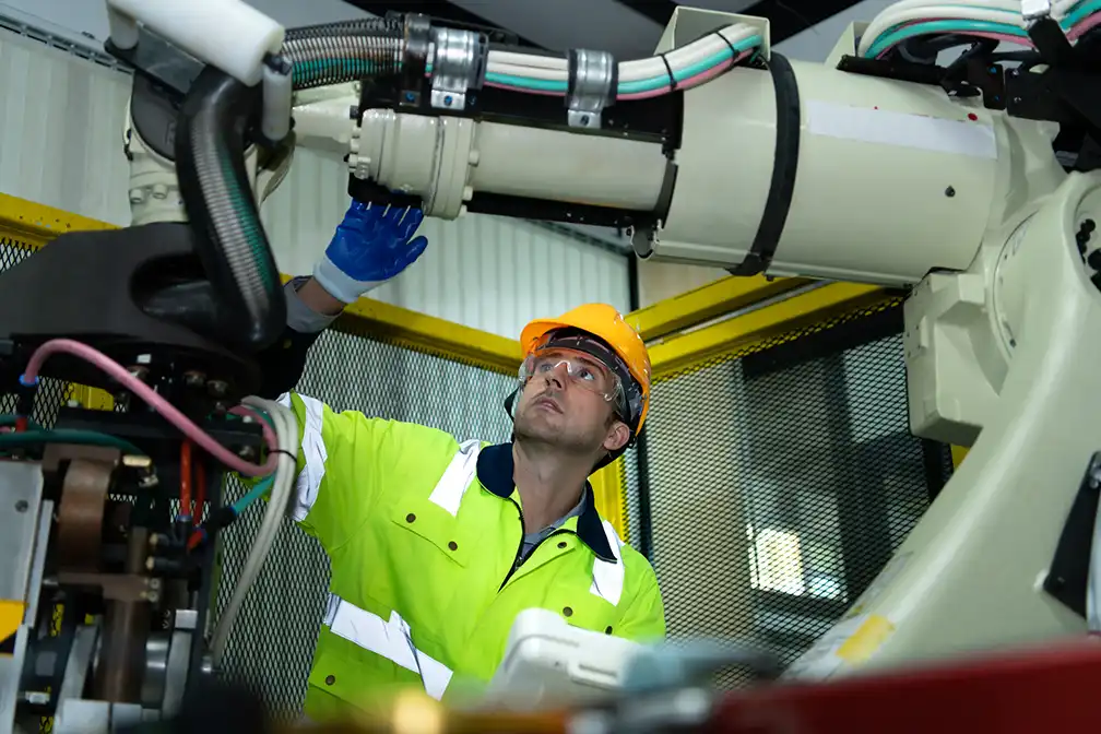 Robotics is the focus of a new USDOT competition that could lead to safer highways, faster infrastructure repairs, and fewer delays for truck drivers.