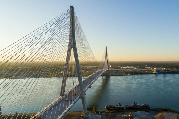 Gordie Howe Bridge officially opens, adding a new U.S.-Canada commercial crossing with truck tolls, modern customs facilities, and direct highway access.