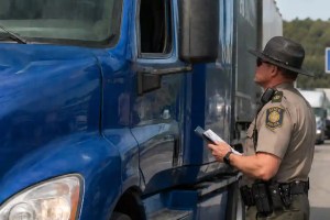 FMCSA proposes an English-language rule that would codify OOS enforcement and could affect thousands of truck drivers, especially near the U.S.-Mexico border.