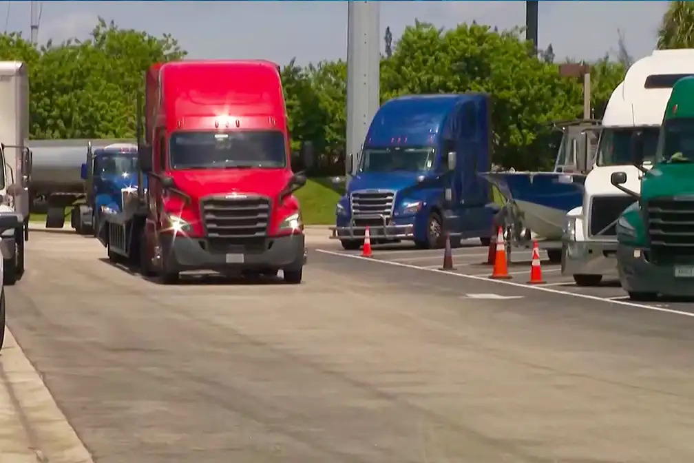 Texas lawmakers heard calls for new restrictions on Mexican CDLs amid concerns over licensing, cabotage, fraud and intrastate trucking.
