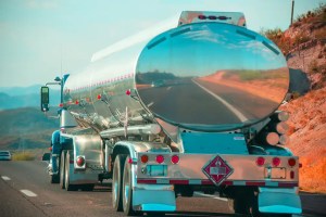 Hazmat Inspections resulted in 683 vehicles placed out of service during CVSA’s five-day blitz, with cargo, placard and shipping paper violations.