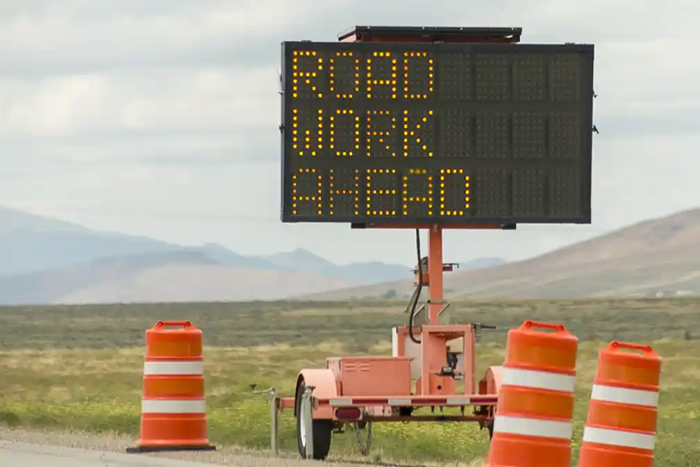 I-270 Project in Colorado Now Approved High Traffic Fix - Truck Driver News I-270 improvements move forward in Colorado with new Express Lanes, 12 bridge replacements, and a rebuilt Vasquez Boulevard interchange.