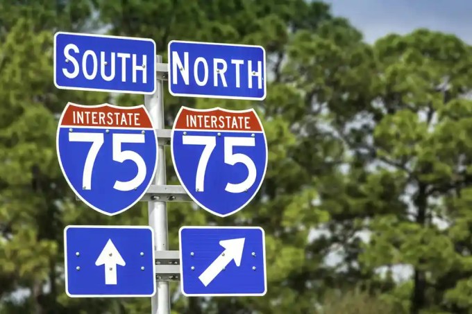 Georgia I-75 truck lanes cleared a major federal review step, advancing plans for dedicated commercial vehicle lanes aimed at freight flow and safety.