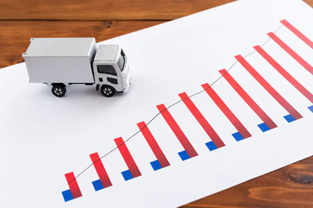 Spot Market results show flatbed rates rising as van rates fall, while record-high diesel prices put more pressure on trucking costs.