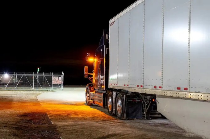 FMCSA grants Aurora a five-year exemption allowing Autonomous Trucks to replace roadside warning triangles with cab-mounted beacons under new safety conditions.