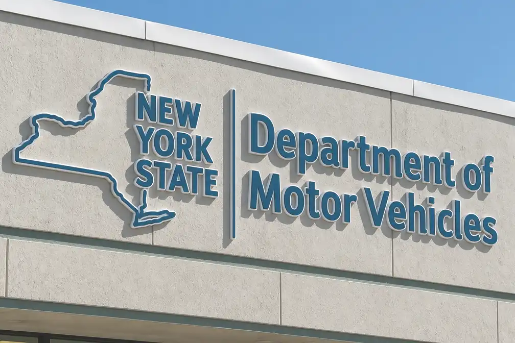 CDL Exam Fraud- New York DMV Supervisor Gets Jail Time - Truck Driver News CDL Exam Fraud in New York leads to a one-year jail sentence for a former DMV supervisor who helped applicants obtain commercial permits without taking exams.