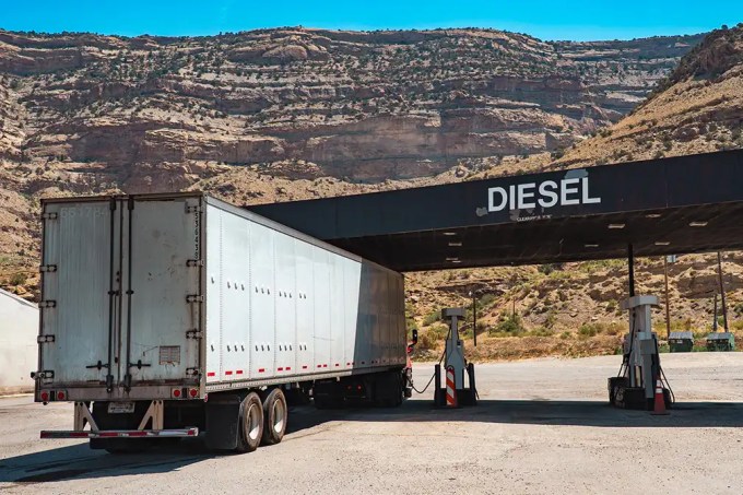 Diesel Prices rose 7.6 cents to $6.352 nationally, with sharp gains in the Lower Atlantic and Midwest while California remained above $8 per gallon last week.