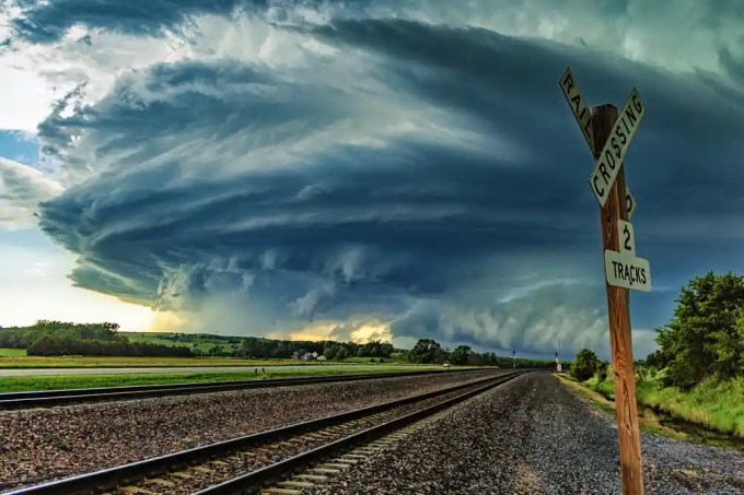 FMCSA has approved HOS relief for railroad emergency crews, allowing a 17-hour driving window with new limits and safety requirements through 2030.